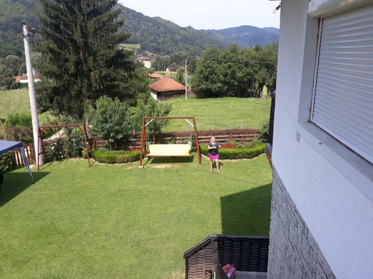 Guesthouse Kuzmanovic Guca Bagian luar foto